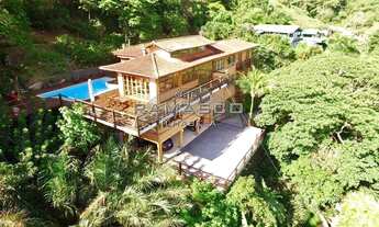 Imagem 5: No centro - próximo da praia e do Yacht Club