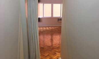 Imagem 3: Apartamento com 127 metros quadrados 3 quartos 1 suíte e 1 vaga Copacabana