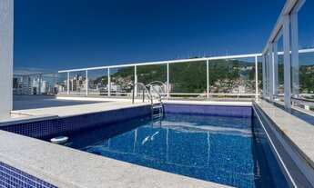 Imagem 2: Cobertura para venda tem 409 metros quadrados com 4 quartos em Centro - Florianópolis - SC