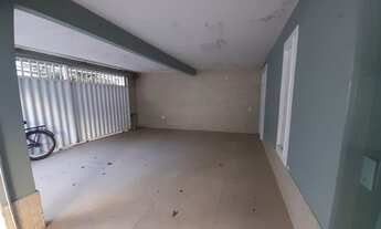 Imagem 2: Casa para aluguel possui 480 metros quadrados com 4 quartos em Praia da Costa - Vila Velha