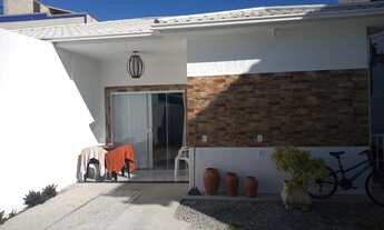 Imagem: Linda casa linear com 3 quartos independente