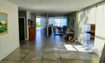 Imagem 2: Casa para venda possui 450 metros quadrados com 5 quartos em Charitas - Niterói - RJ