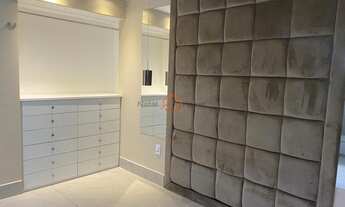 Imagem 4: Lindo apartamento reformado com 3 quartos, 85 m², lado sombra, localizado no bairro de Lag