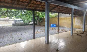 Imagem 4: Ótimo sobrado aproximadamente 600 metros da praia, numa das melhores regiões da Praia de I