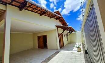 Imagem: Casa para venda tem 200 metros quadrados