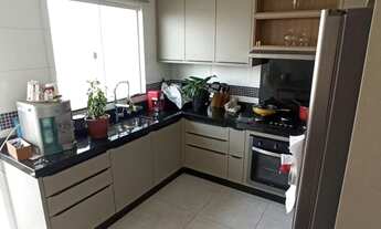 Imagem 2: Casa geminada com 3 quartos - Bairro Bandeirantes em Londrina