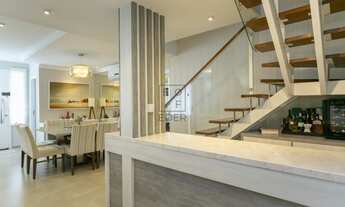 Imagem 7: Charmosa casa em condomínio a passos do Parque Tingui