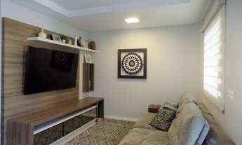 Imagem 2: Sobrado Maravilhoso com amplo espaço na lateral, área de festas nos fundos, móveis planeja