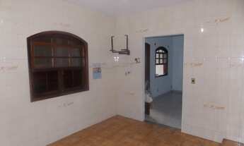 Imagem 7: Casa de fundos em Rua Aritiba - Realengo - Rio de Janeiro - RJ