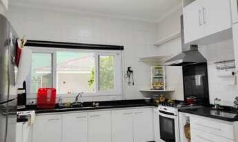 Imagem 5: Sobrado com 4 dormitórios para alugar, 247 m² por R$ 6.588,33/mês - Residencial Santa Hele