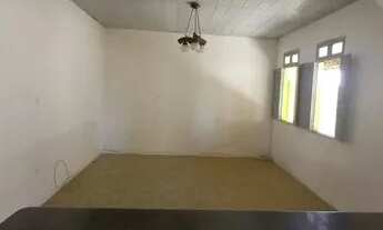 Imagem 2: Casa para aluguel possui 300 metros quadrados com 5 quartos