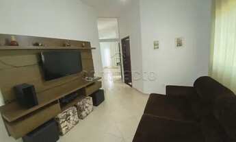 Imagem 2: Casa de condomínio para aluguel tem 230 metros quadrados com 3 quartos