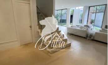 Imagem 3: Padrão Jardim Europa 679m² 04 Dormitórios 04 Suítes 4 Vagas