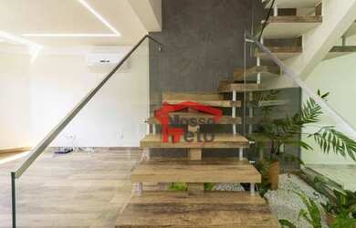 Imagem 3: Sobrado NOVO, acabamento de alto padrão