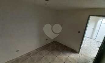 Imagem 4: Casa com 3 dormitórios para alugar, 130 m²