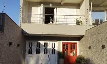 Imagem 2: PORTO ALEGRE - Casa Padrão - Jardim Itu