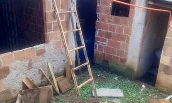 Imagem 2: Vendo quitinete Casa com 3 dormitórios