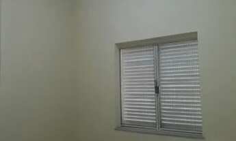 Imagem 2: Casa para aluguel possui 140 metros quadrados com 5 quartos em Santa Helena - Juiz de Fora