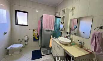 Imagem 7: Casa 2 dormitórios sendo 2 suítes R$ 2.700.000,00