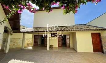 Imagem: VENDO BELÍSSIMA CASA EM BAIRRO ARBORIZADO