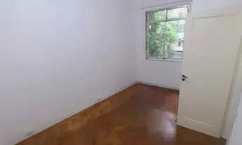 Imagem 7: Apartamento para venda tem 70 metros quadrados com 2 quartos em Copacabana - Rio de Janeir