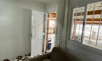 Imagem 4: L1030 - Imóvel assobradado em Artur Alvim - com suíte a vaga para carro