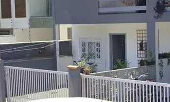 Imagem: Procuro meninas para dividir apto entrada