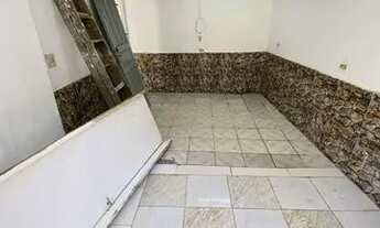 Imagem 6: Casa com 1 Dormitório e Vaga de Garagem no Esmeralda, Apenas 100 Metros da Pista