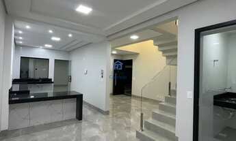 Imagem 4: Sobrado - 3 Suítes Plenas, 2 Vagas, Gourmet e Piscina, 157m² - 407 SUL