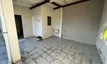 Imagem 6: Casa com 3 dormitórios e quintal grande pra Venda e Aluguel