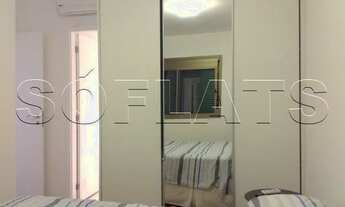 Imagem 4: Flat próximo a estação Campo Belo, Sociedade Hípica e da Av das Nações Unidas com entrada