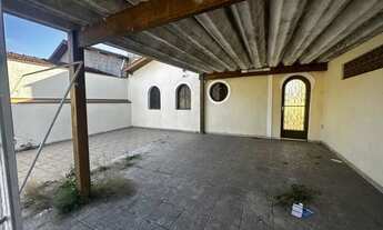 Imagem: Casa para aluguel em avenida na estiva