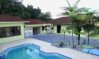 Imagem 2: Casa para aluguel possui 350 metros quadrados com 4 quartos em Vila Lalau - Jaraguá do Sul