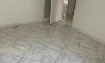 Imagem 2: 2 quarto, sala com dependência