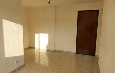 Imagem 3: Apartamento para aluguel tem 50 metros quadrados com 2 quartos em Realengo - Rio de Janeir