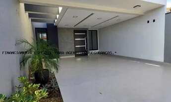 Imagem 2: Casa Alto Padrão para Venda em Maringá, JARDIM ALVORADA, 3 dormitórios, 1 suíte, 2 banhei