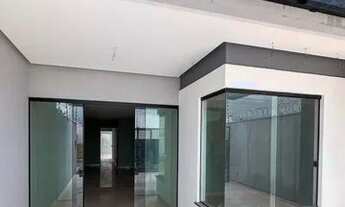 Imagem 3: Casa 3-4 Sendo uma suíte, a poucos metros da Ayrton Senna