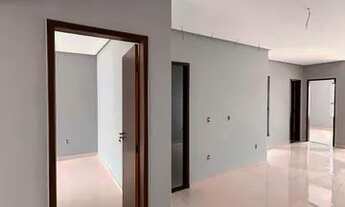 Imagem 6: Casa 3-4 Sendo uma suíte, a poucos metros da Ayrton Senna