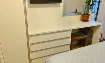 Imagem 2: Quarto Av. Mauro Ramos prox. Shopping (apenas moças