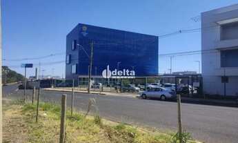 Imagem 6: Área disponível para venda no bairro Custódio Pereira em Uberlândia-MG