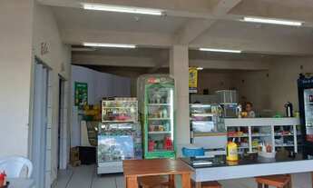 Imagem 4: Casa comercial estilo sobrado para venda no bairro Laranjeiras