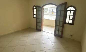 Imagem 5: Sobrado para venda tem 10 metros quadrados com 3 quartos em Mutuá - São Gonçalo - RJ