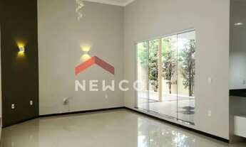 Imagem: Casa de condomínio em Avenida Deputado