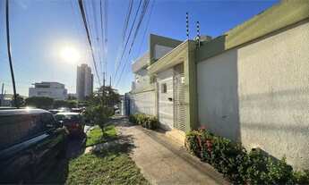 Imagem: Casa com 4 quartos à venda em Duque De