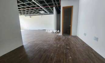 Imagem 3: Ampla Sala comercial geminada com 123.8 M2