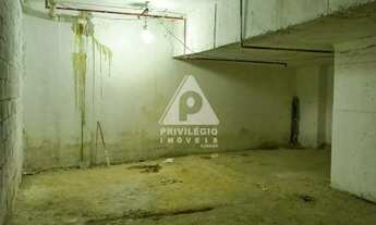 Imagem 5: Excelente Loja Comercial com Subsolo na Rua da Assembleia 229m²