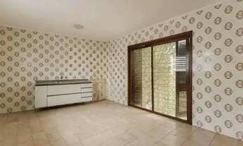 Imagem 4: Casa espaçosa com suíte e ótima distribuição no bairro Vila Jardim