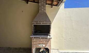 Imagem 6: Excelente casa duplex com 85m² de área construída, composta por sala de estar e jantar, co