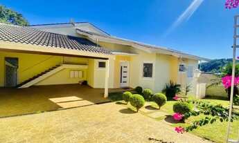 Imagem 3: Procurando casa em um condomínio tranquilo e com muito sol e privacidade? Essa é a casa pe