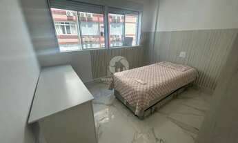 Imagem 3: Apartamento 2 quartos - Frente Mar Gonzaga Reformado